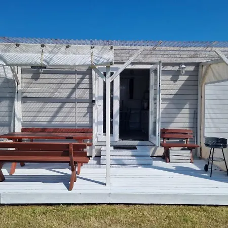 365pam - Letniskowy Kolory Lata - Z Klimatyzacja I Parkingiem Semesterbostad Sarbinowo