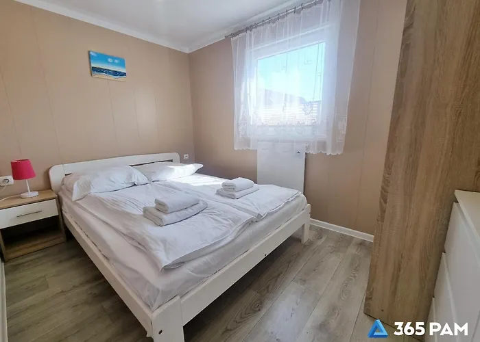 365pam Letniskowy Kolory Lata Z Klimatyzacją Dom wakacyjny Sarbinowo